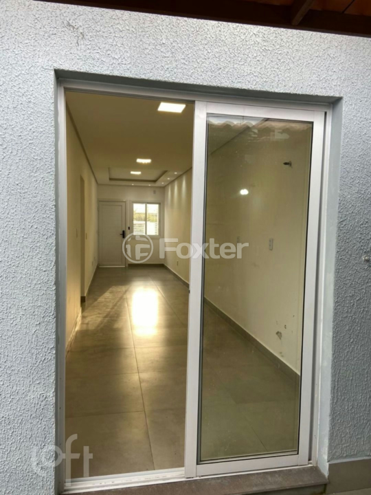 Casa à venda com 2 quartos, 61m² - Foto 2