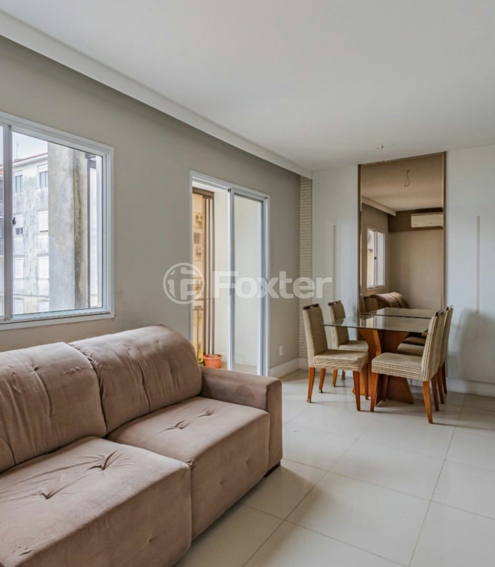 Apartamento à venda com 3 quartos, 67m² - Foto 2