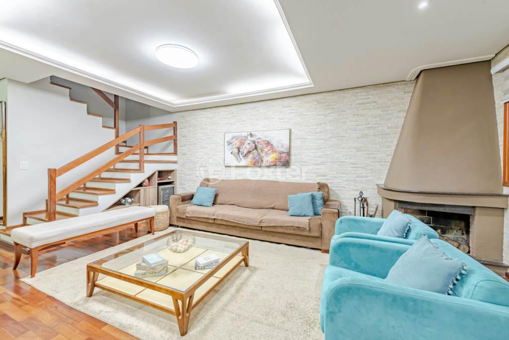 Casa à venda com 3 quartos, 220m² - Foto 3