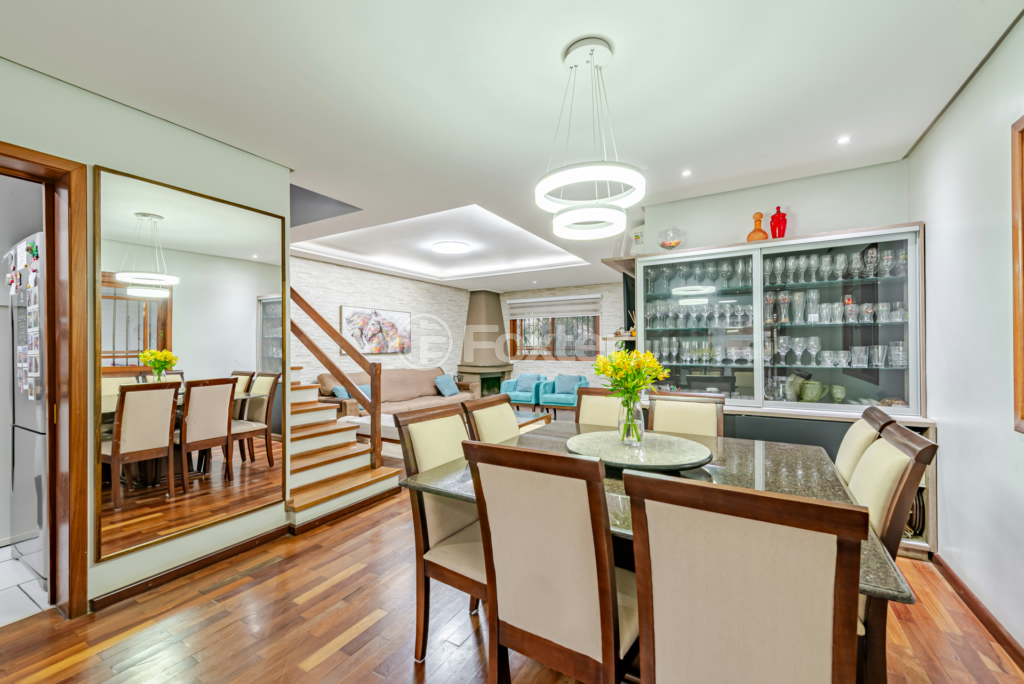 Casa à venda com 3 quartos, 220m² - Foto 15