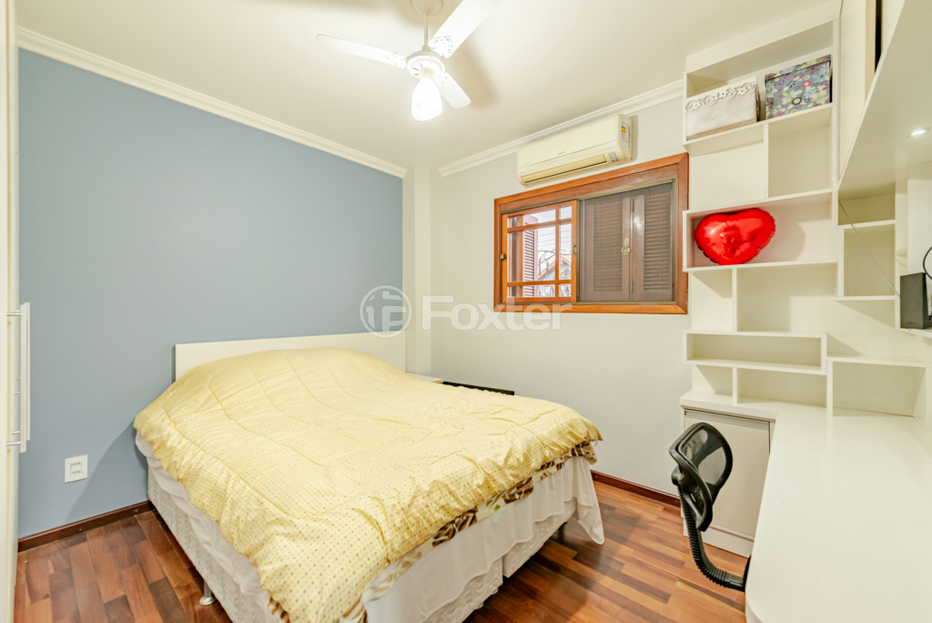 Casa à venda com 3 quartos, 220m² - Foto 22