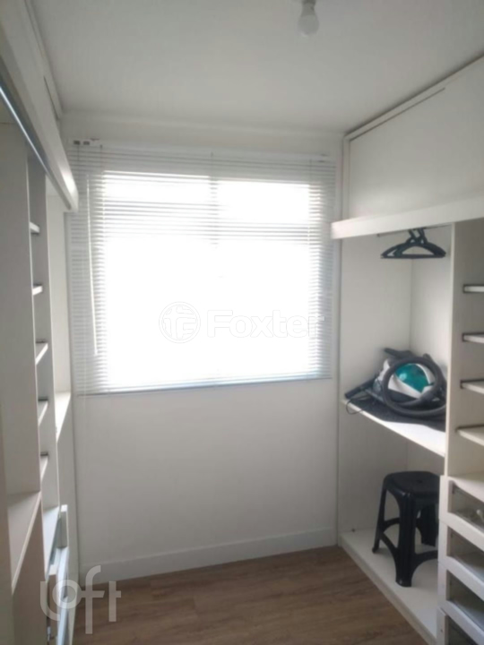 Apartamento à venda com 2 quartos, 43m² - Foto 11