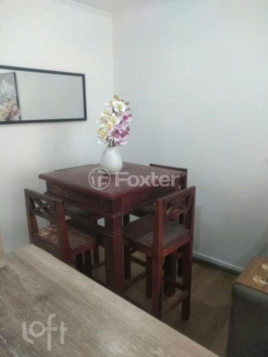 Apartamento à venda com 2 quartos, 43m² - Foto 4
