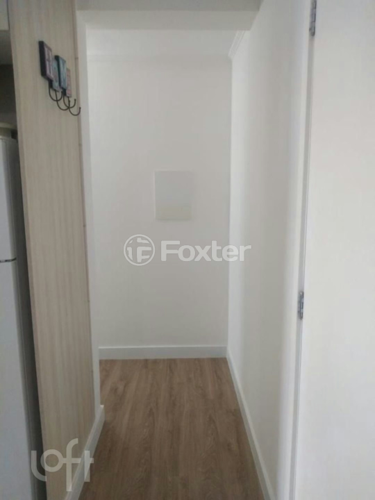 Apartamento à venda com 2 quartos, 43m² - Foto 8