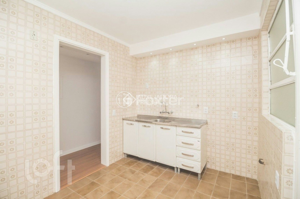 Apartamento à venda com 2 quartos, 75m² - Foto 6