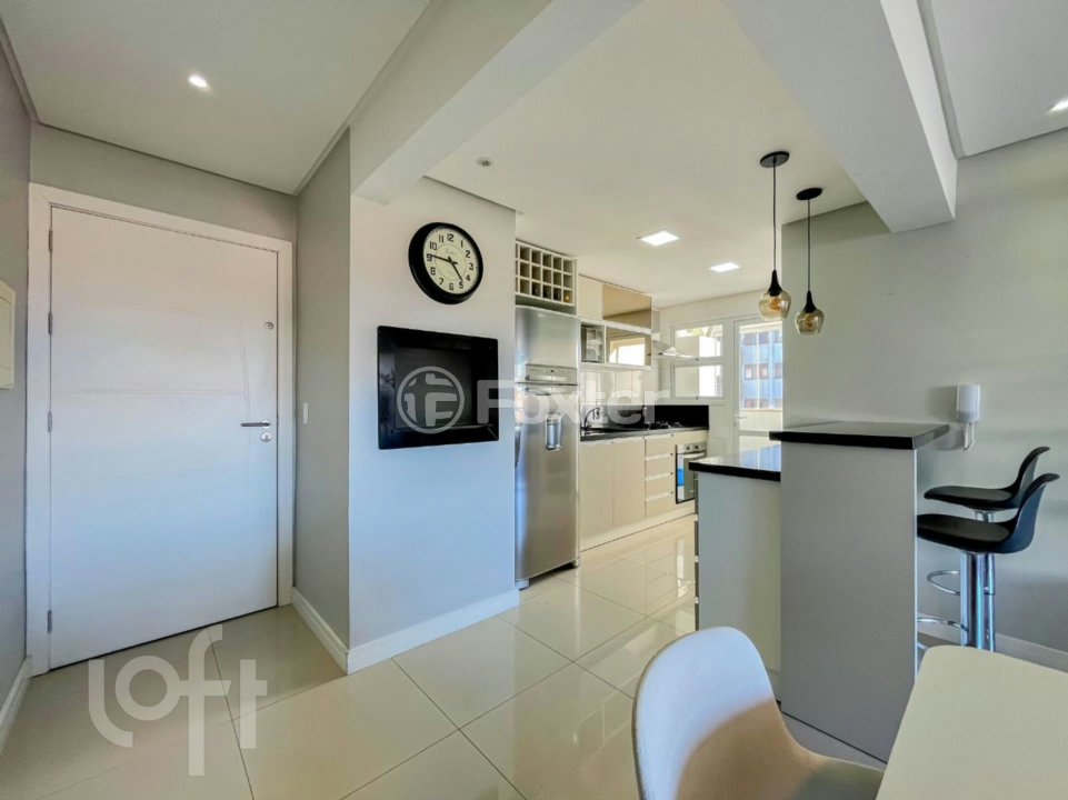 Apartamento à venda com 2 quartos, 76m² - Foto 7