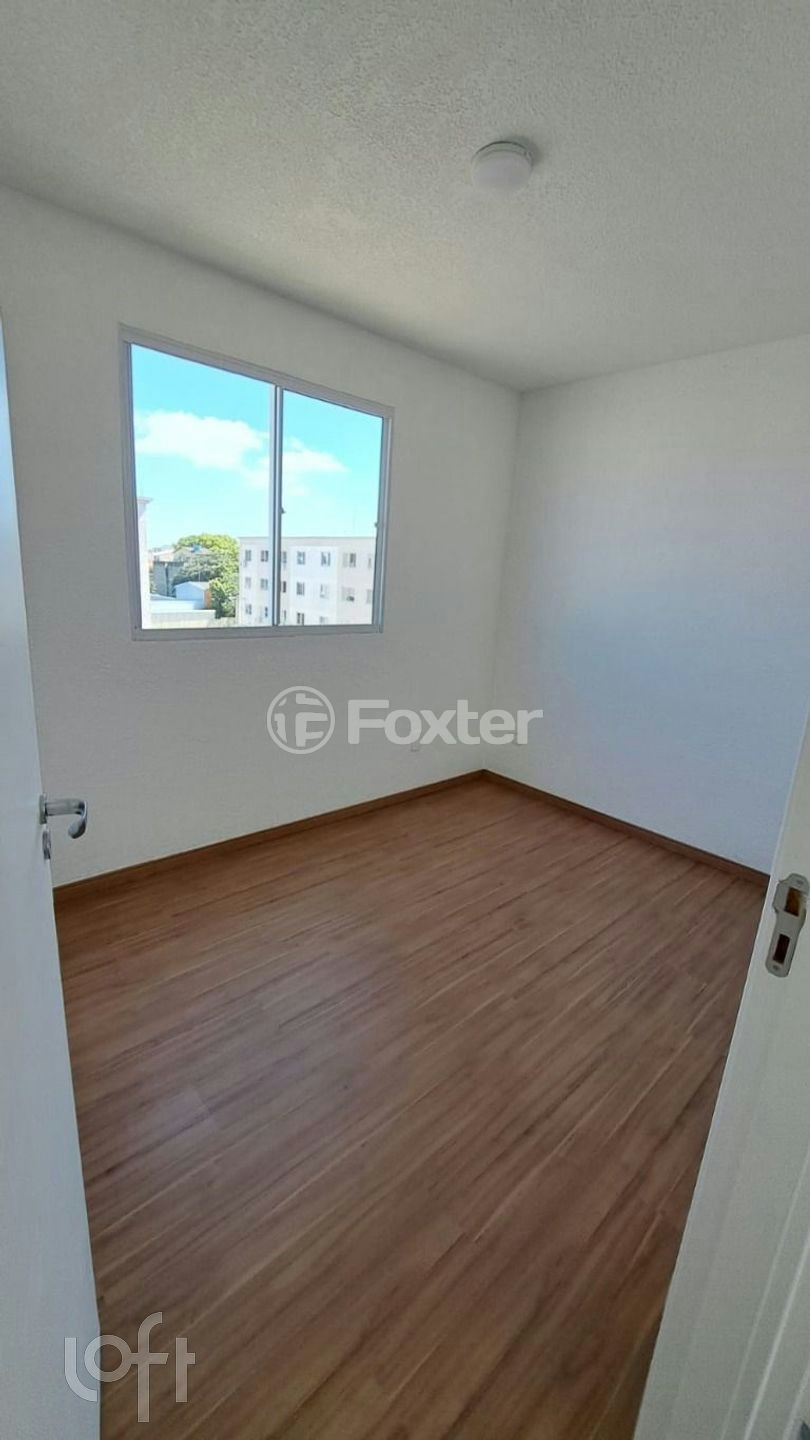 Apartamento à venda com 2 quartos, 41m² - Foto 2