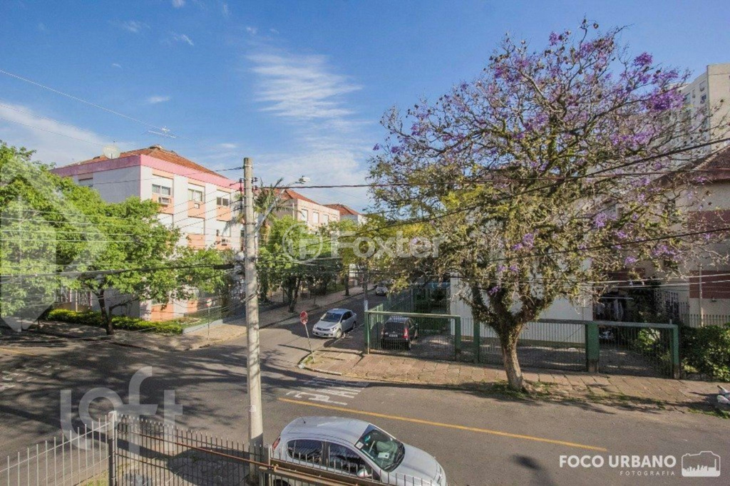 Apartamento à venda com 2 quartos, 62m² - Foto 9