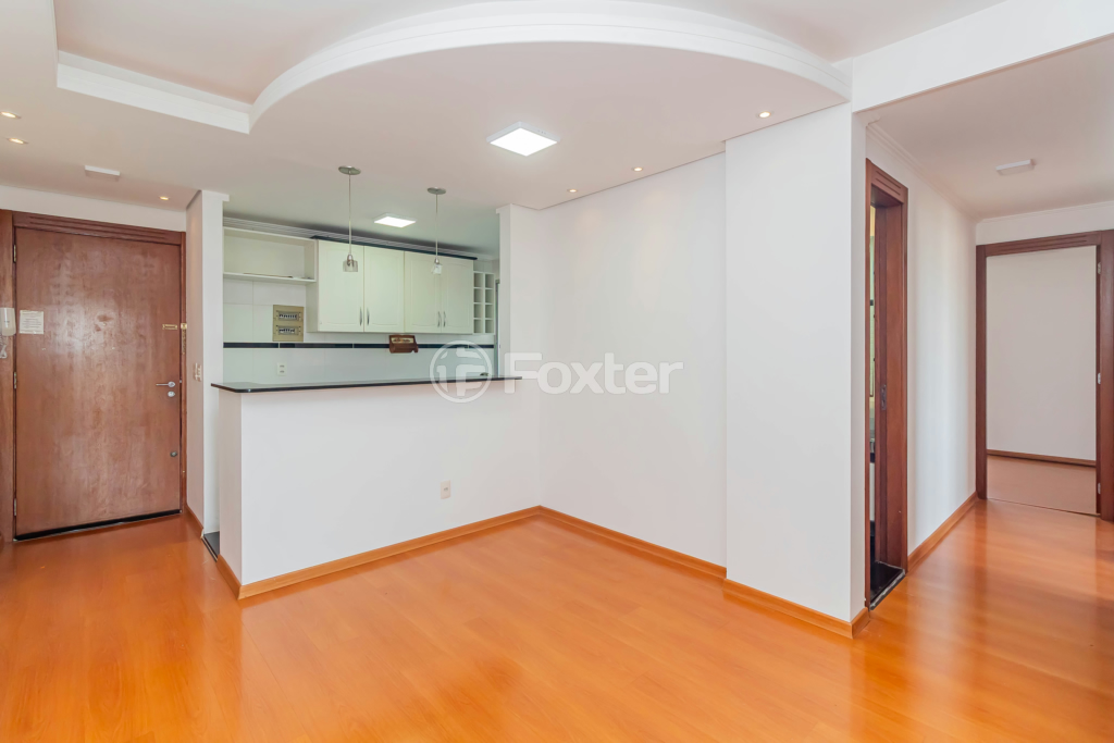 Apartamento à venda com 3 quartos, 70m² - Foto 4