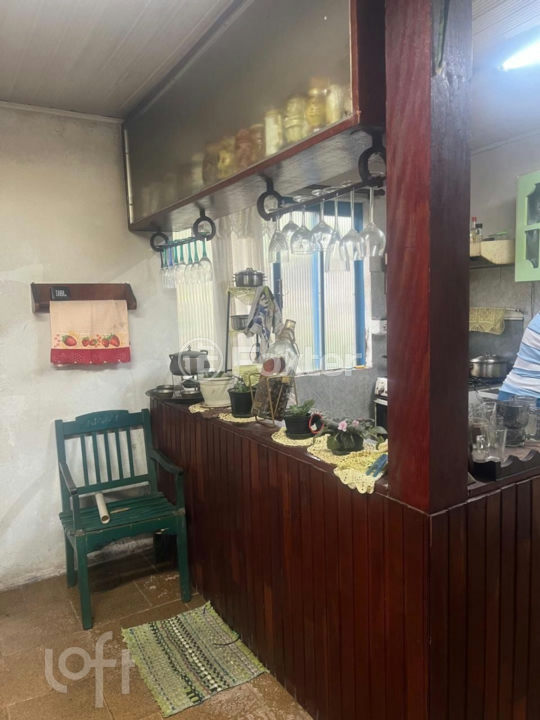 Casa à venda com 3 quartos, 100m² - Foto 3