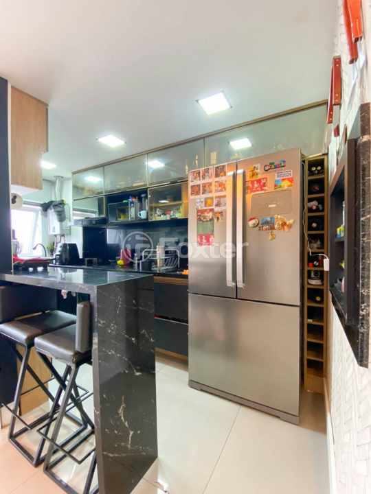 Apartamento à venda com 2 quartos, 56m² - Foto 2