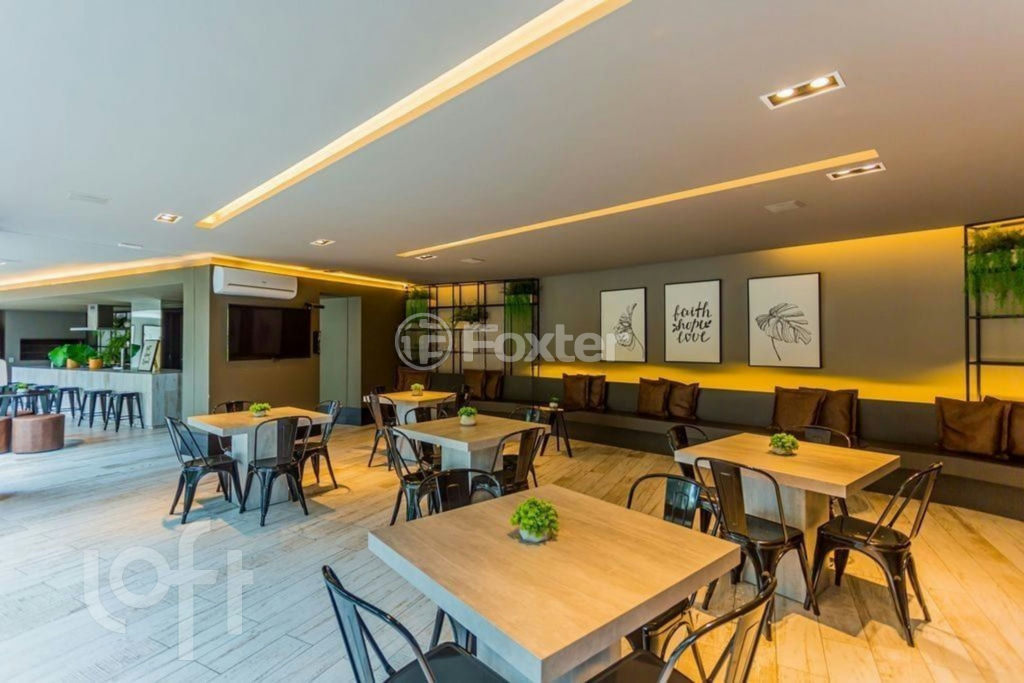 Apartamento à venda com 3 quartos, 67m² - Foto 1