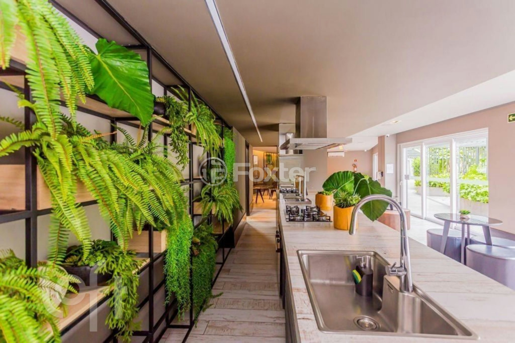 Apartamento à venda com 3 quartos, 67m² - Foto 2