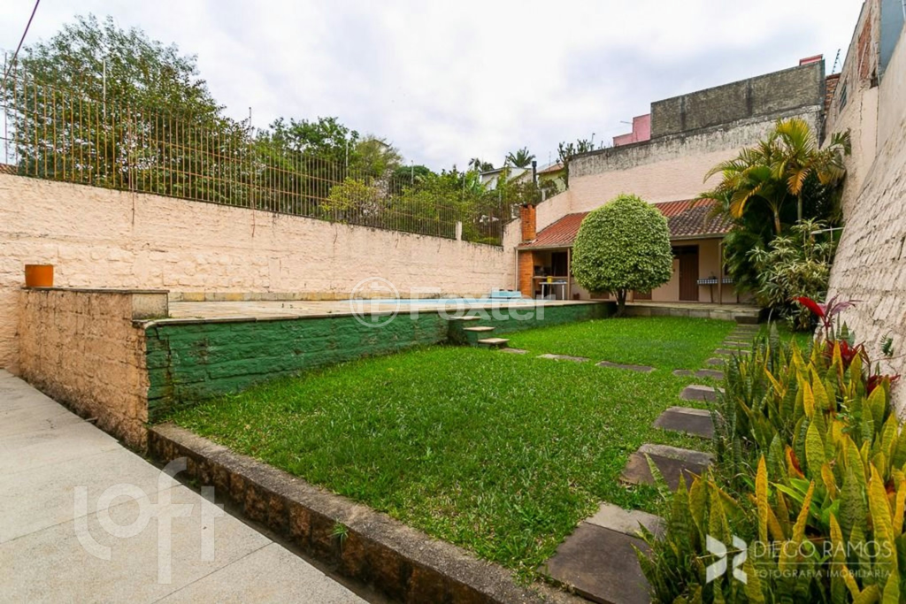 Casa à venda com 4 quartos, 390m² - Foto 3