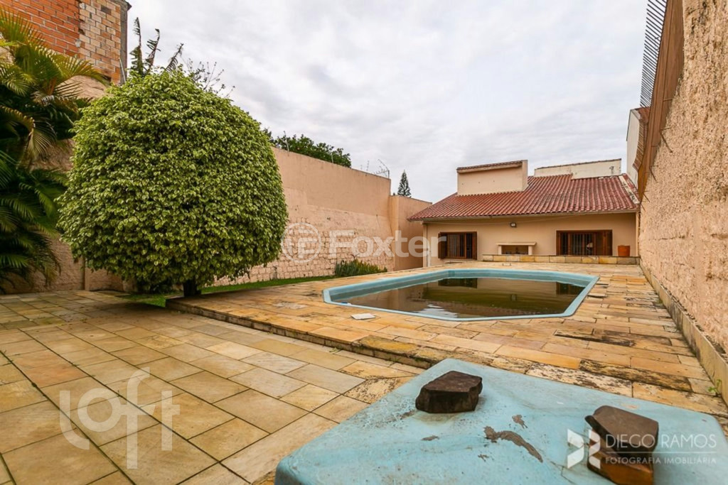 Casa à venda com 4 quartos, 390m² - Foto 27