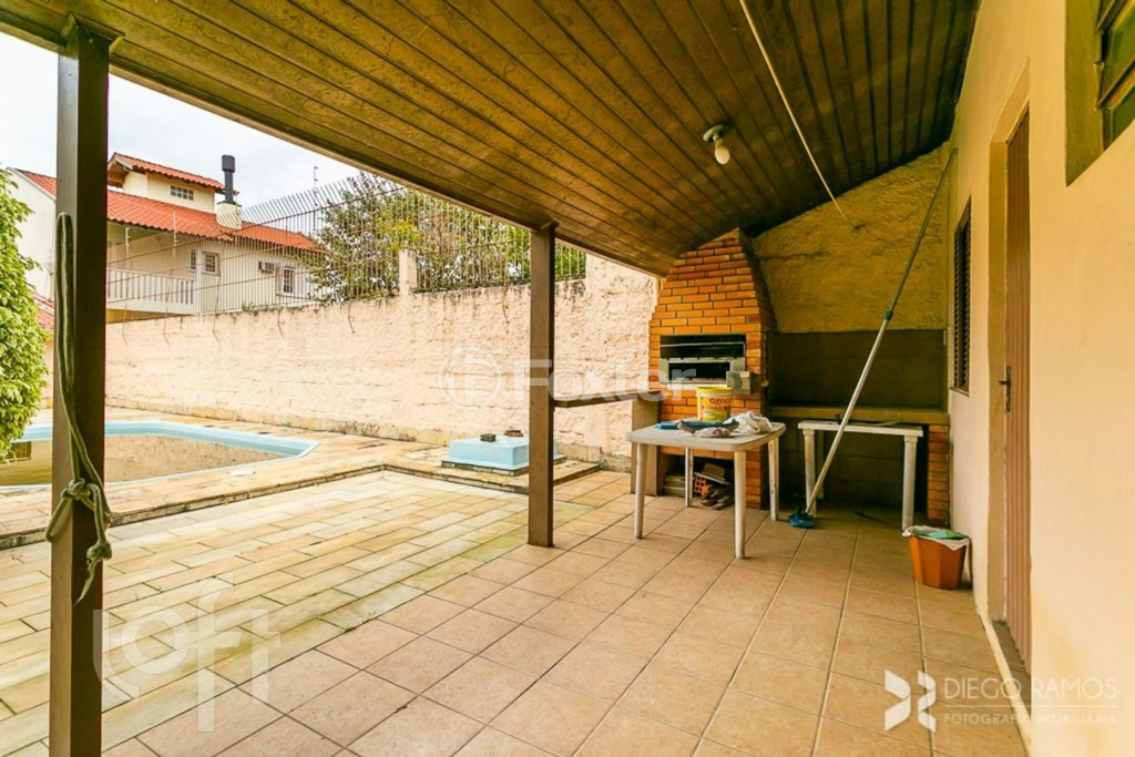 Casa à venda com 4 quartos, 390m² - Foto 28