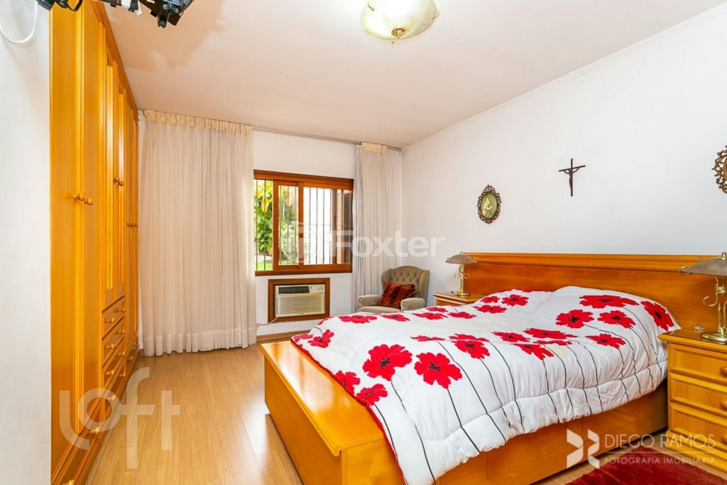 Casa à venda com 4 quartos, 390m² - Foto 10