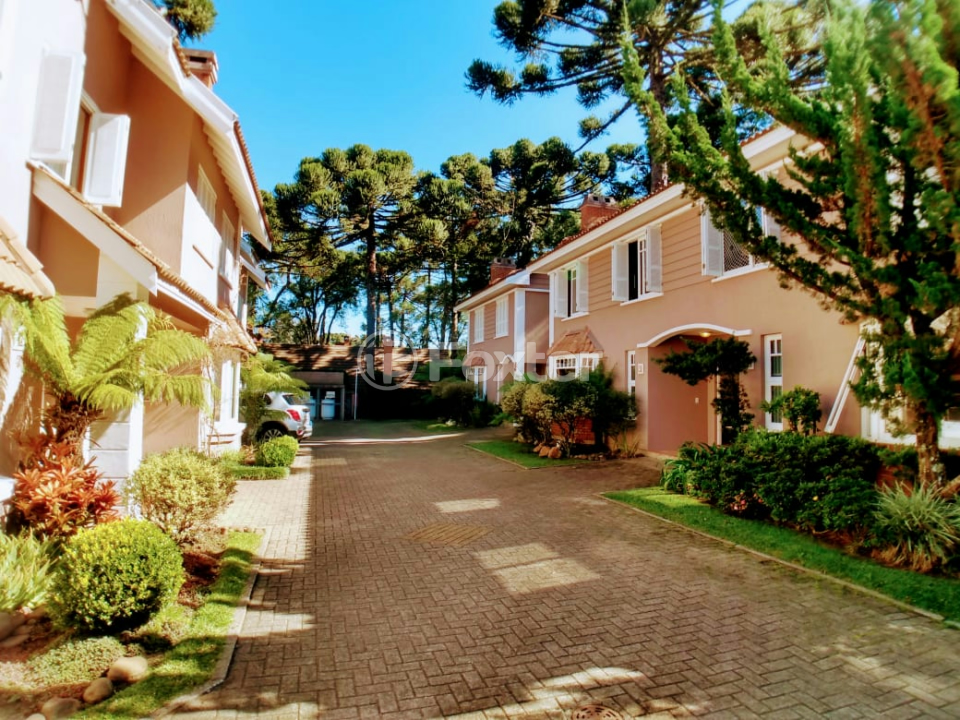 Casa de Condomínio à venda com 3 quartos, 163m² - Foto 1