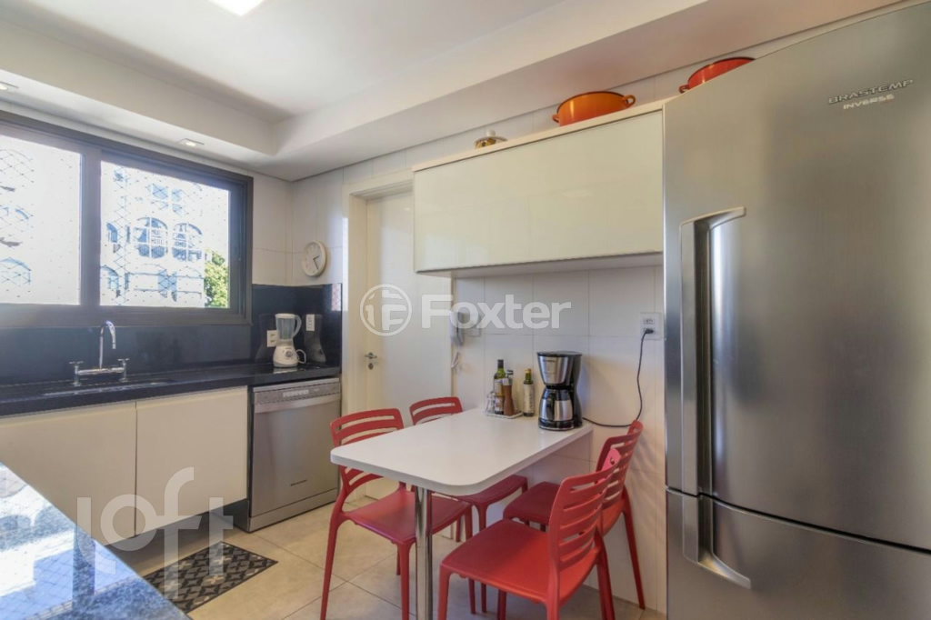 Apartamento à venda com 3 quartos, 127m² - Foto 26