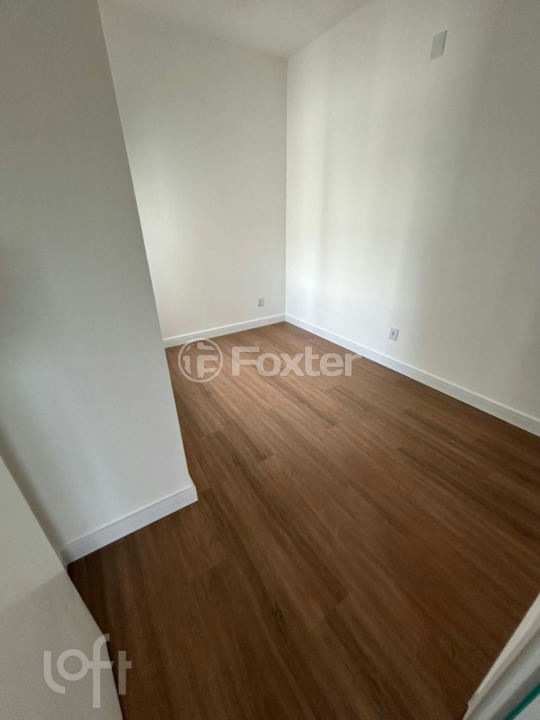 Casa à venda com 3 quartos, 80m² - Foto 13