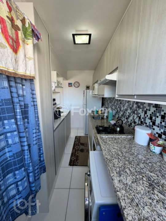 Apartamento à venda com 2 quartos, 49m² - Foto 12