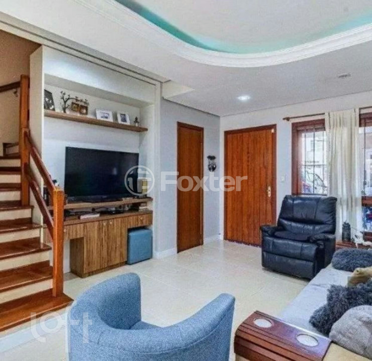 Casa à venda com 3 quartos, 185m² - Foto 1