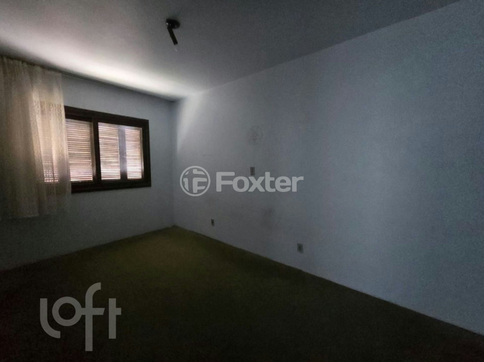 Casa à venda com 4 quartos, 144m² - Foto 11