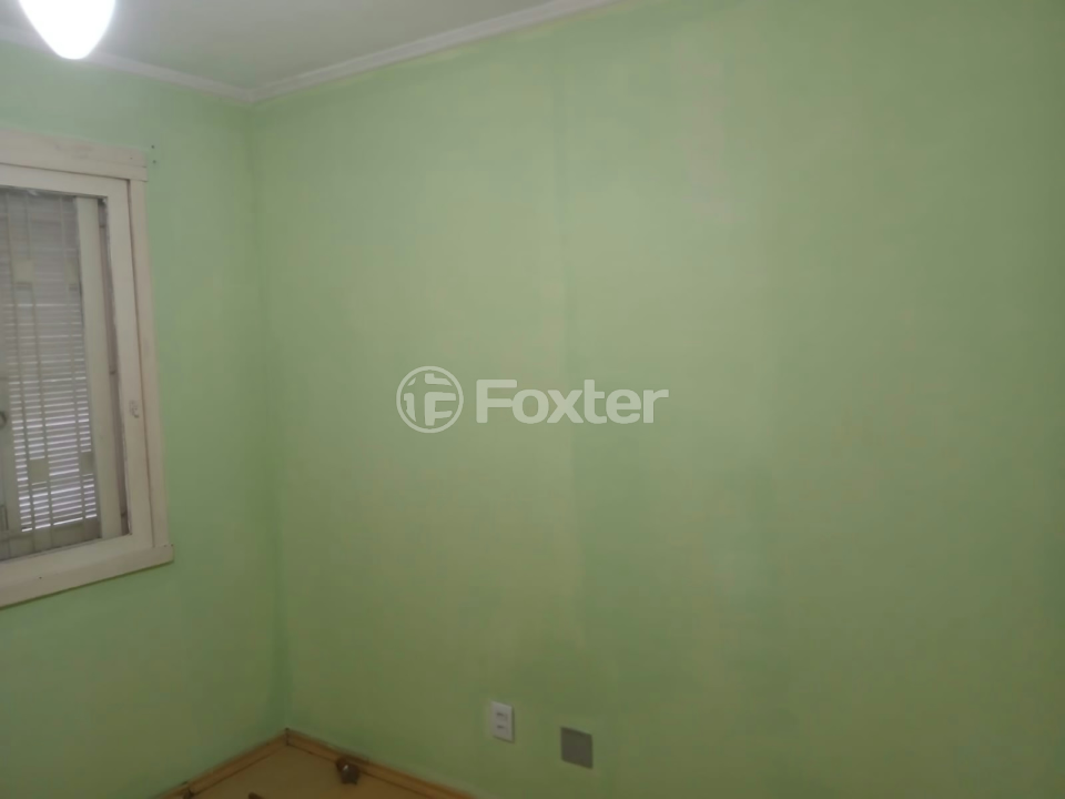 Casa à venda com 3 quartos, 200m² - Foto 1
