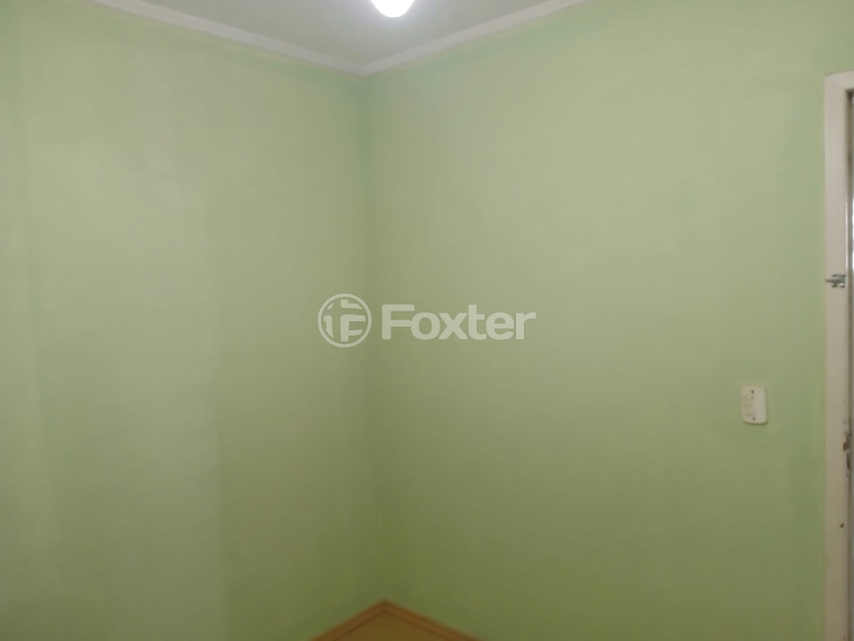 Casa à venda com 3 quartos, 200m² - Foto 2