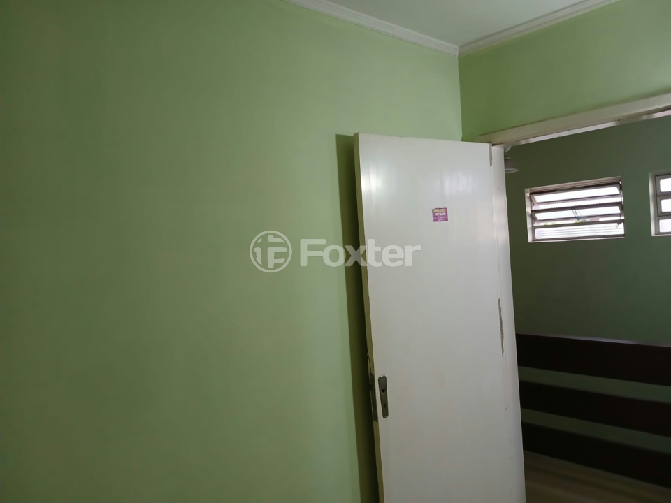 Casa à venda com 3 quartos, 200m² - Foto 3