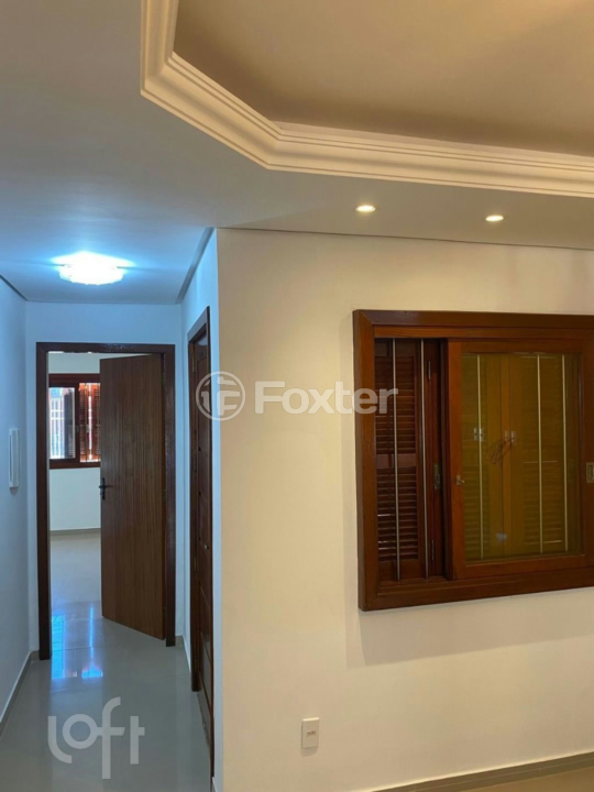Casa à venda com 3 quartos, 150m² - Foto 2
