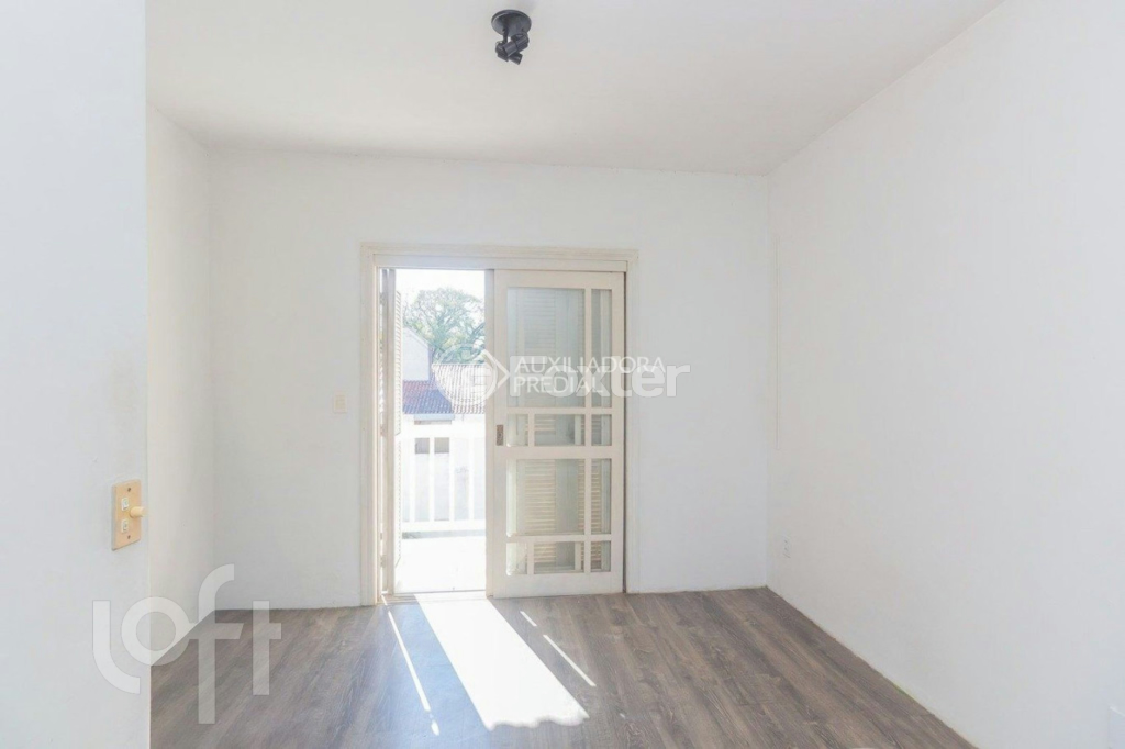 Casa à venda com 3 quartos, 232m² - Foto 14