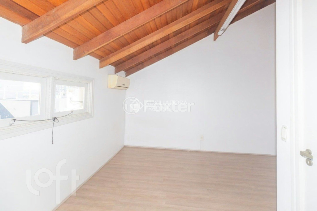 Casa à venda com 3 quartos, 232m² - Foto 28