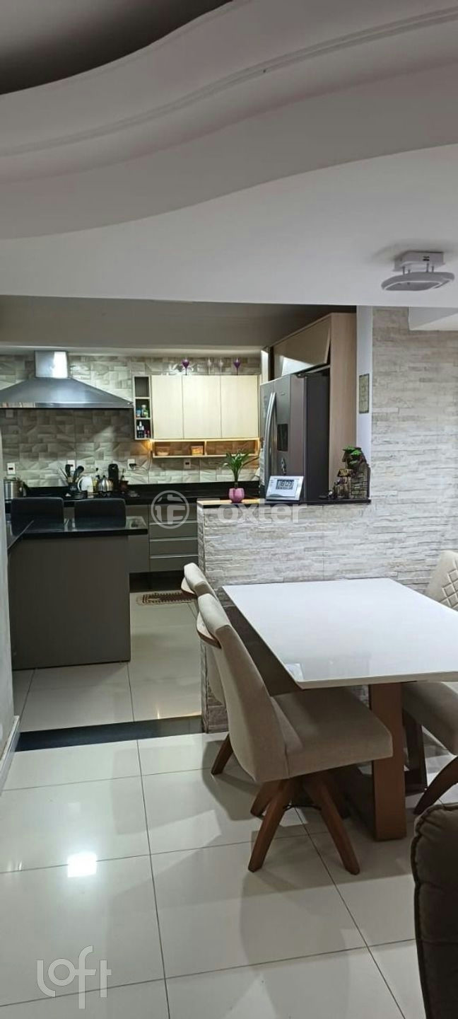 Casa de Condomínio à venda com 4 quartos, 90m² - Foto 2
