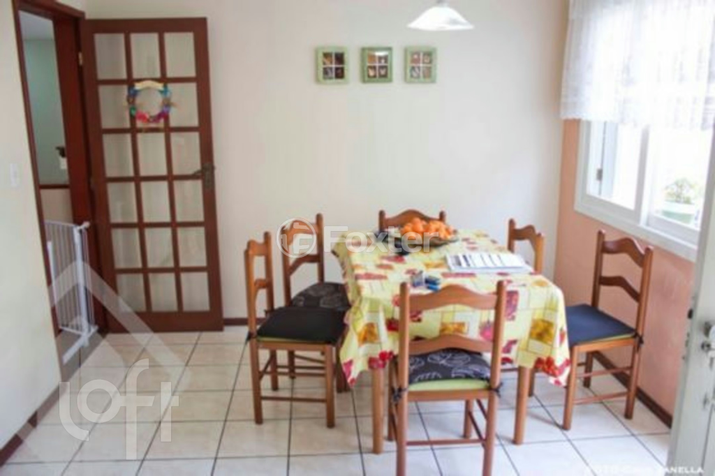 Casa à venda com 4 quartos, 335m² - Foto 12