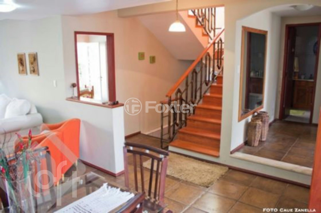 Casa à venda com 4 quartos, 335m² - Foto 7