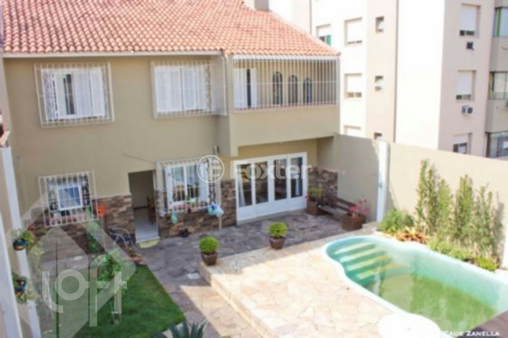 Casa à venda com 4 quartos, 335m² - Foto 18