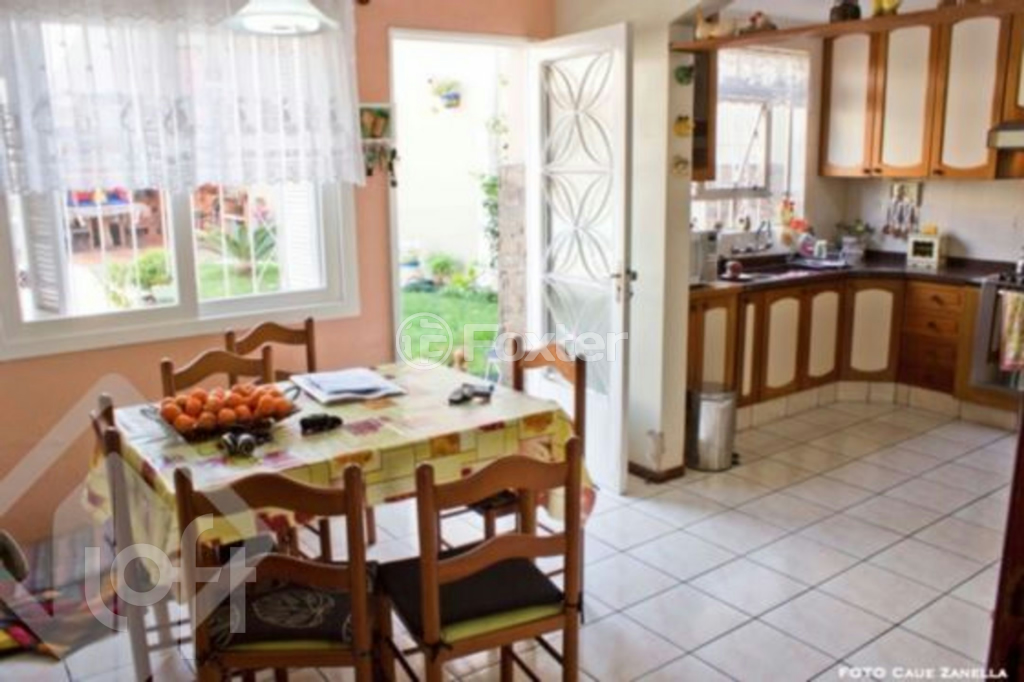 Casa à venda com 4 quartos, 335m² - Foto 13
