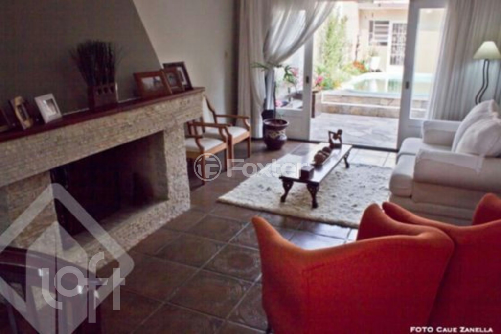 Casa à venda com 4 quartos, 335m² - Foto 9