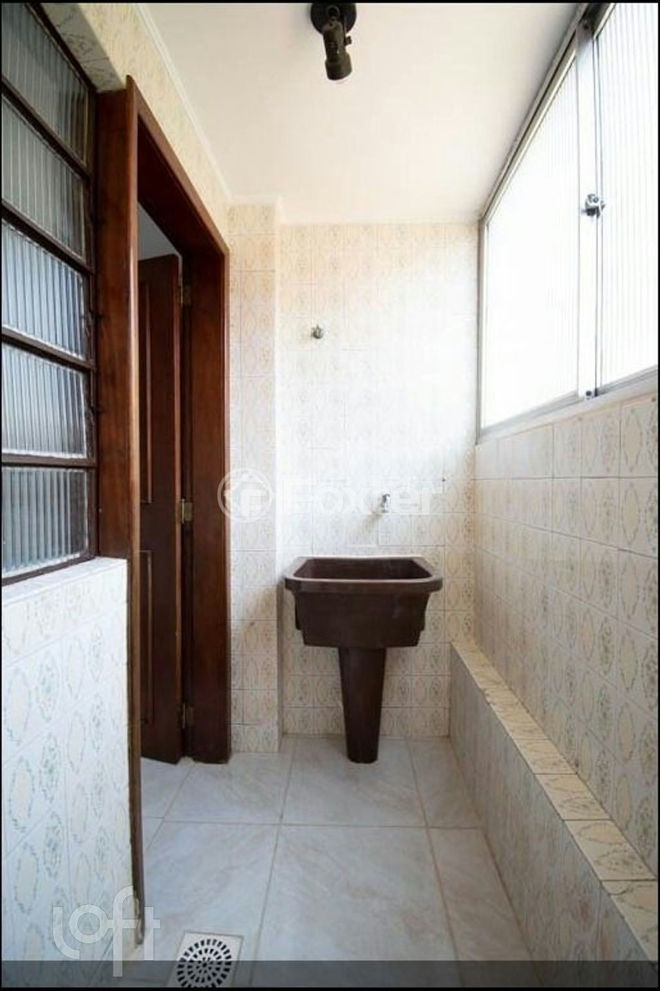 Apartamento à venda com 2 quartos, 75m² - Foto 14