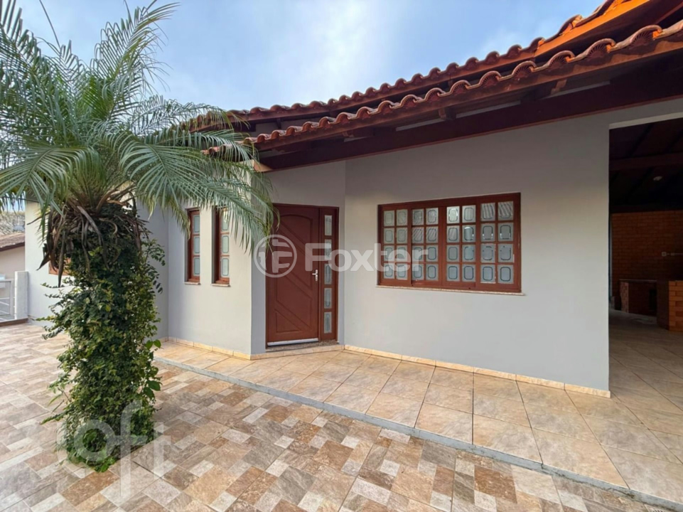 Casa de Condomínio à venda com 3 quartos, 170m² - Foto 2