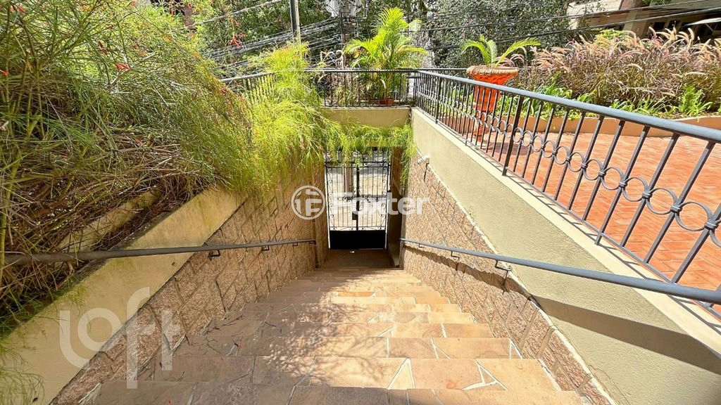 Apartamento à venda com 3 quartos, 143m² - Foto 1