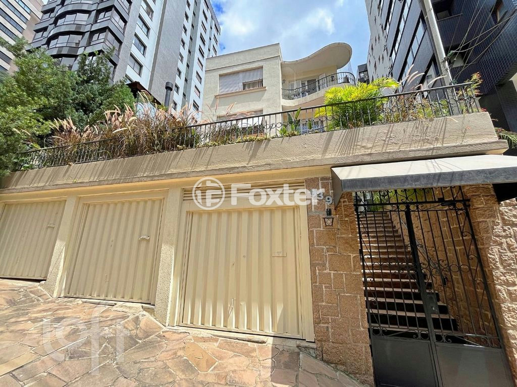 Apartamento à venda com 3 quartos, 143m² - Foto 3