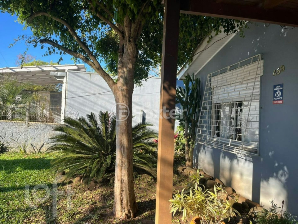 Casa à venda com 2 quartos, 120m² - Foto 2