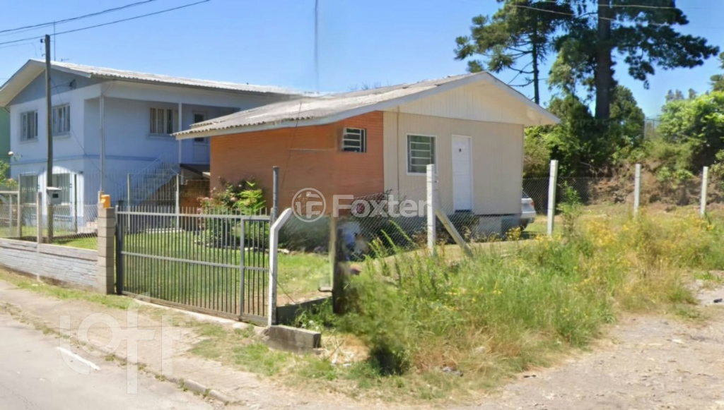 Casa à venda com 2 quartos, 60m² - Foto 2