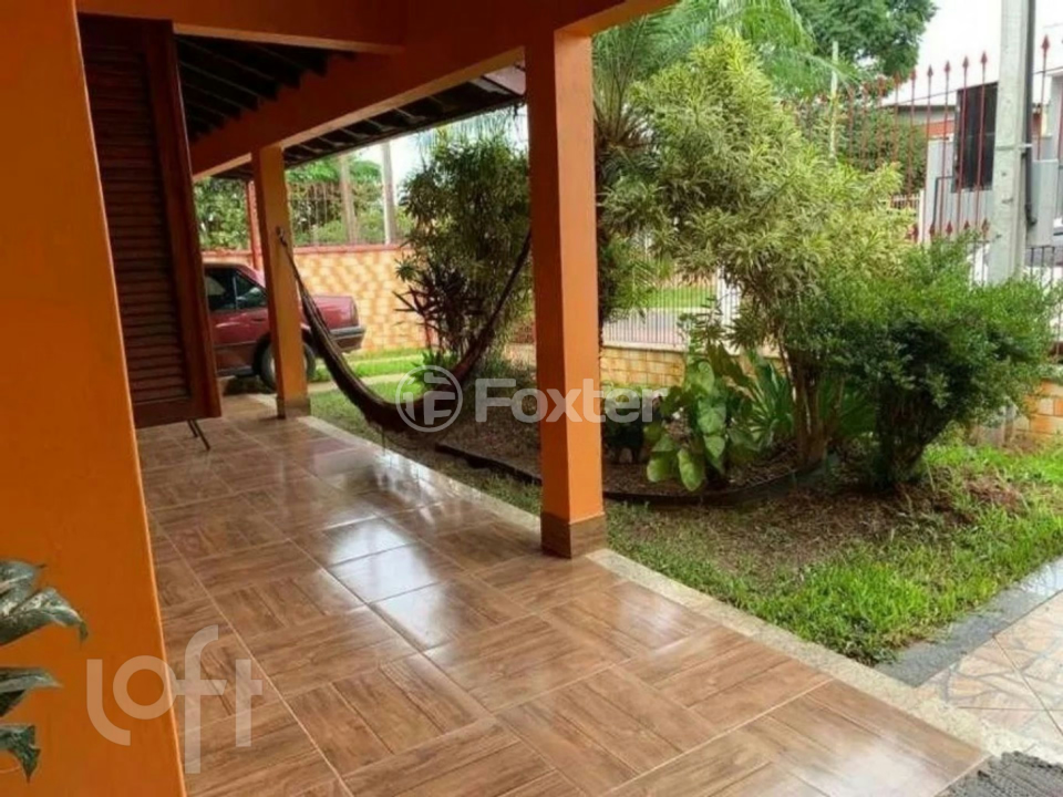 Casa à venda com 3 quartos, 120m² - Foto 2