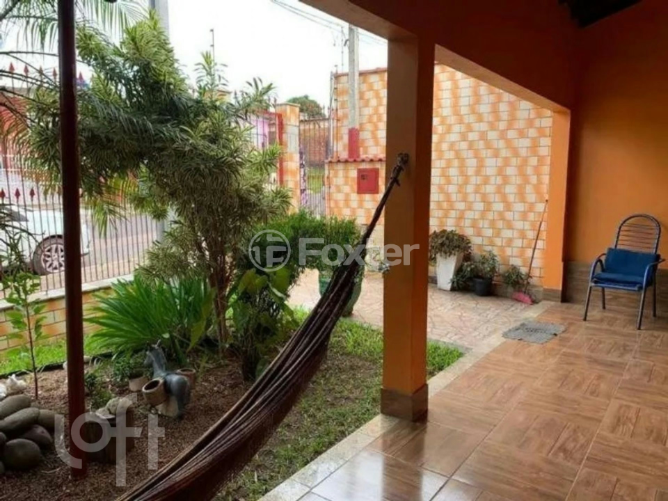 Casa à venda com 3 quartos, 120m² - Foto 1