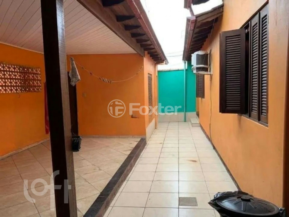 Casa à venda com 3 quartos, 120m² - Foto 4