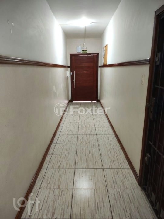 Apartamento à venda com 2 quartos, 67m² - Foto 25