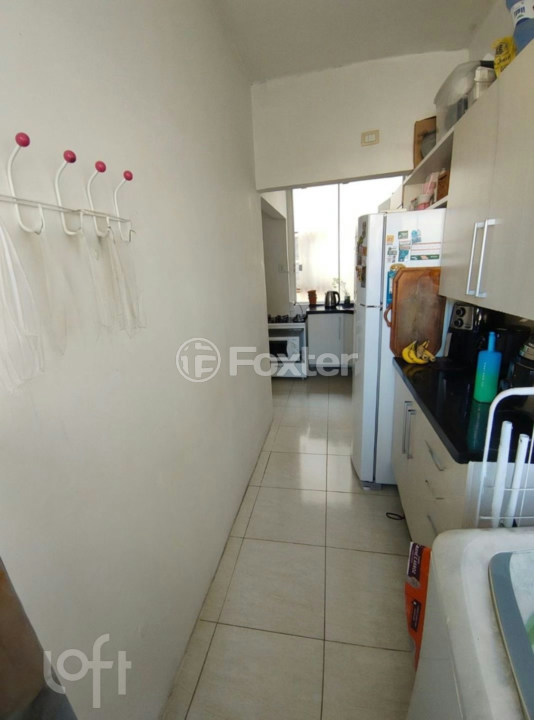 Apartamento à venda com 2 quartos, 67m² - Foto 7